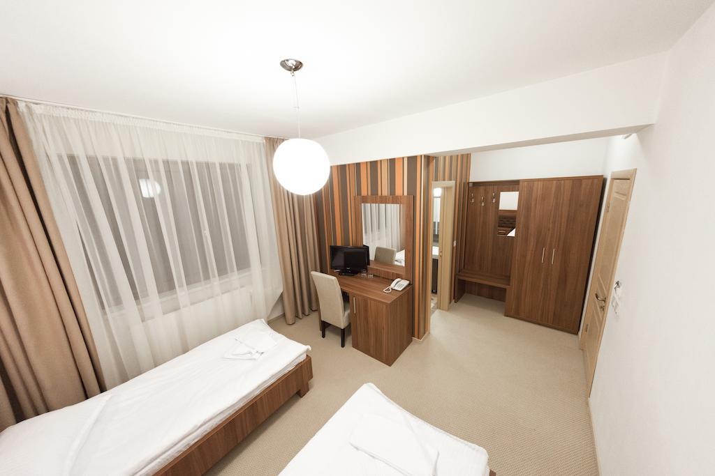 Hotel Mariss Алба-Юлия Номер фото