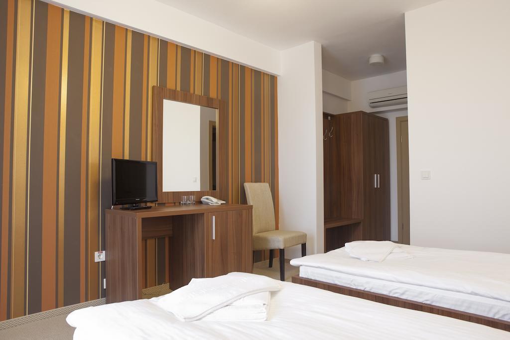 Hotel Mariss Алба-Юлия Номер фото